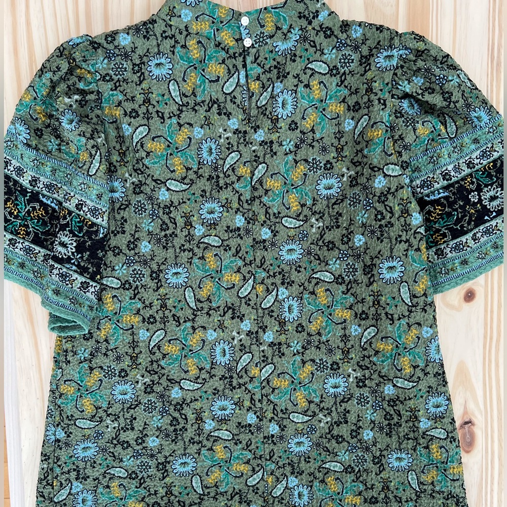 Loft green floral print